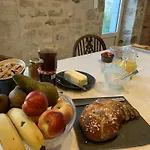 Le Refuge Du Jardinier לינה וארוחת בוקר 3*
