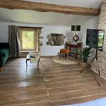 לינה וארוחת בוקר Le Refuge Du Jardinier
