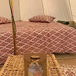 Le Refuge Du Jardinier לינה וארוחת בוקר 3*