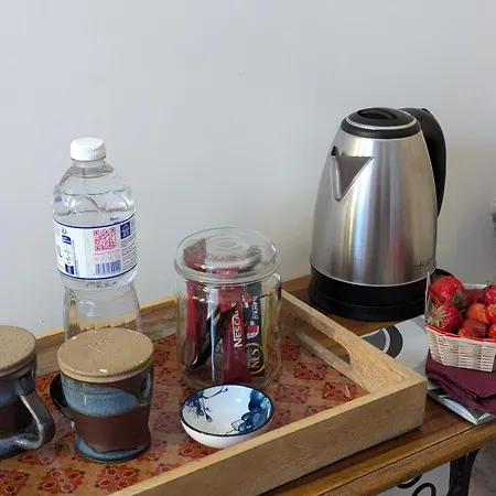 Le Refuge Du Jardinier Oda ve Kahvaltı Abzac (Charente)