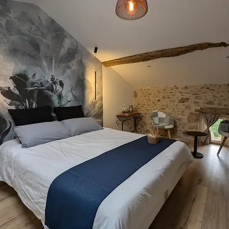 Le Refuge Du Jardinier Oda ve Kahvaltı Abzac (Charente)