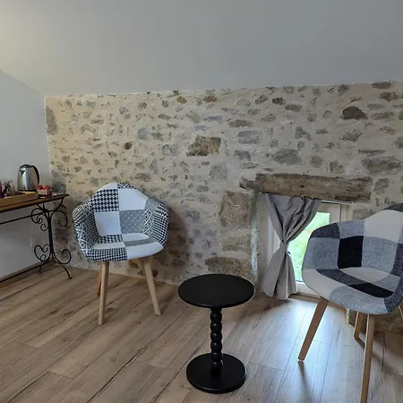 Oda ve Kahvaltı Le Refuge Du Jardinier